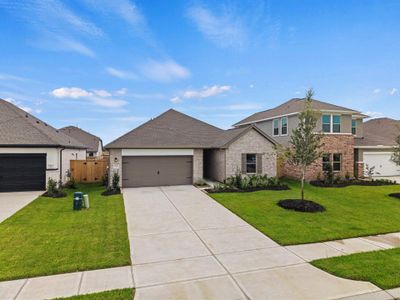 New construction Single-Family house 1938 Stargazer Ln, Angleton, TX 77515 plan Upton - image