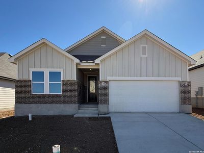 New construction Single-Family house 310 Brood Dr, Adkins, TX 78101 plan Hayes - image