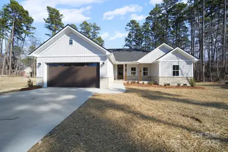 New construction Single-Family house 969 Bay Dr, Oakboro, NC 28129 - image