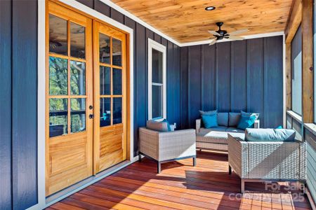 New construction Single-Family house 73 Summer Shade Ct, Hendersonville, NC 28792 - image