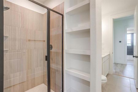 New construction Single-Family house 210 Talpin Ln, Venus, TX 76084 plan The Avery - image 5