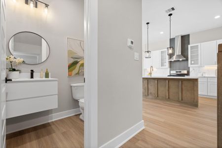 New construction Single-Family house 719 Thornton Rd, Unit A, Houston, TX 77018 - image 10