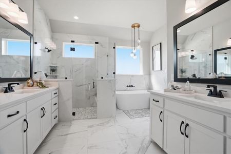 New construction Single-Family house 561 Royal Santana, Weatherford, TX 76087 - image 8