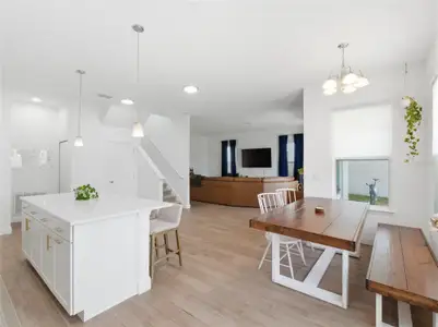 New construction Single-Family house 712 Reflection Lake Dr, Orlando, FL 32807 - image 6