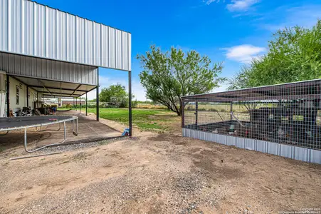 New construction Manufactured Home house 1602 Chaparral, Pearsall, TX 78061 - image