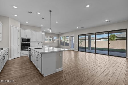 New construction Single-Family house 12312 W Luxton Ln, Avondale, AZ 85323 The Gardner- photo 3 3