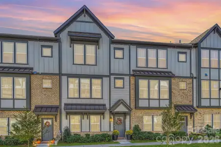 New construction Townhouse house 912 Mary Max Dr, Davidson, NC 28036 - image