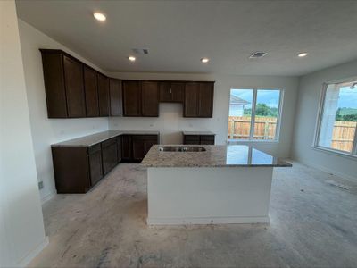 New construction Single-Family house 306 Rockbridge Dr, Huntsville, TX 77340 plan The 1651 - image 12