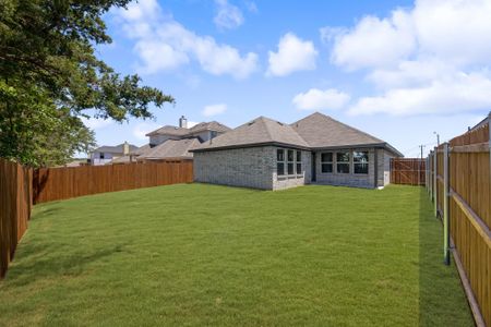 New construction Single-Family house 10345 Dittany Ln, Crowley, TX 76036 null- photo 10 10