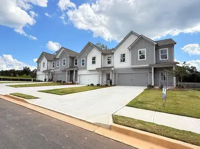 New construction Townhouse house 93 Maple Trl, Dawsonville, GA 30534 - image