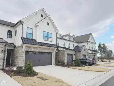New construction Townhouse house 106 Periwinkle Pl, Clayton, NC 27527 - image