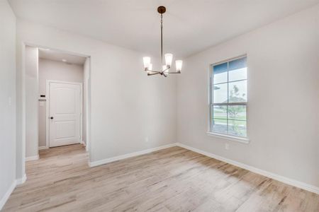 New construction Single-Family house 80 Arches Way, Valley View, TX 76272 Colorado II- photo 7 7