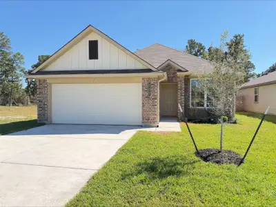New construction Single-Family house 237 New Dawn Trl, Huntsville, TX 77320 plan The 1363 - image