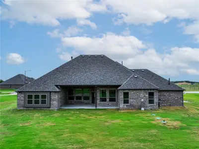 New construction Single-Family house 8310 Forest Glade Dr, Greenville, TX 75402 plan Langford VII - image