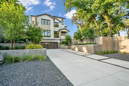 New construction Single-Family house 419 W Colorado Blvd, Dallas, TX 75208 - image