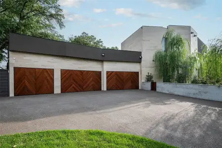 New construction Single-Family house 10920 Strait Ln, Dallas, TX 75229 - image