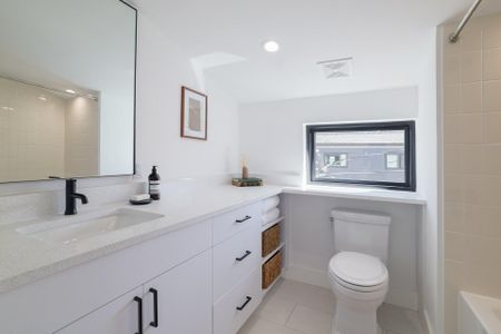 New construction Single-Family house 2401 Willow St, Austin, TX 78702 - image 14