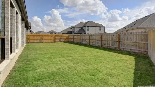 New construction Single-Family house 574 White Oak, Castroville, TX 78009 plan 2127W - image