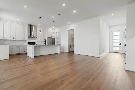 New construction Single-Family house 1824 Drover Ln, Rosenberg, TX 77471 - image 18