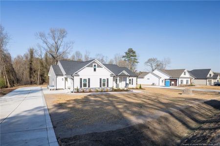 New construction Single-Family house 1808 Alderman Mill Rd, Dunn, NC 28334 - image