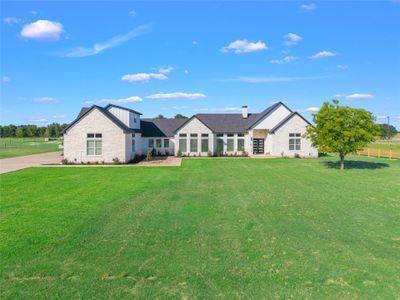 New construction Single-Family house 13504 Hudson Farms Rd, Franklin, TX 77859 - image