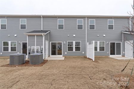 New construction Townhouse house 1608 Village Grove Ln, Monroe, NC 28110 Topaz- photo 36 36