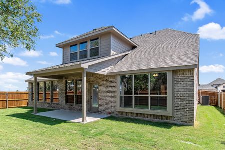 New construction Single-Family house 902 Meadow View Dr, Cleburne, TX 76033 null- photo 11 11