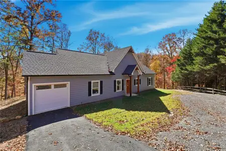 New construction Single-Family house 8155 Stone Hill Rd, Cumming, GA 30028 - image