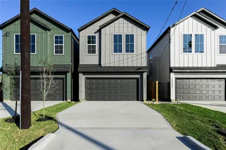 New construction Single-Family house 14111 Bridgeport, Houston, TX 77047 - image