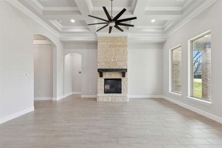 New construction Single-Family house 3719 Tremont Ln, Granbury, TX 76049 null- photo 5 5