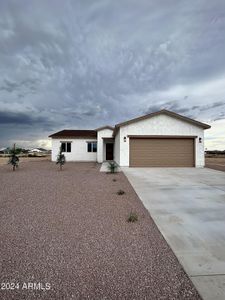 New construction Single-Family house 15226 S Patagonia Rd, Arizona City, AZ 85123 null- photo 0 0