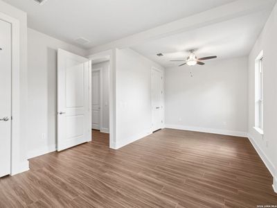 New construction Single-Family house 104 Allin Oaks, Universal City, TX 78148 plan Parlin - image 19