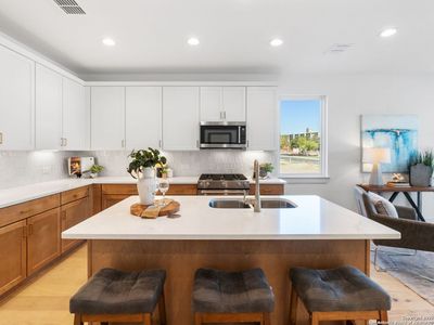 New construction Single-Family house 554 Mcmonigal Pl, San Antonio, TX 78210 - image 13