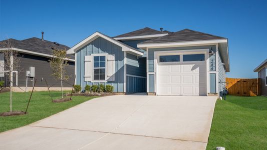 New construction Single-Family house 205 Celosia Lp, Kyle, TX 78640 The Danbury- photo 0