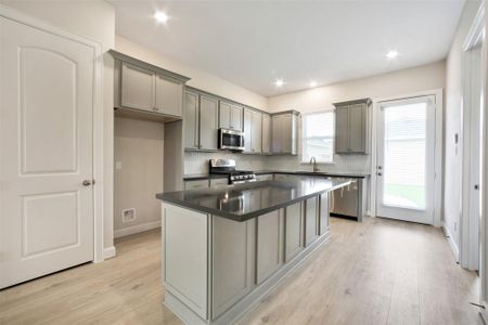 New construction Single-Family house 2517 S Houston Ave, Pearland, TX 77581 plan Allen-A - image 5