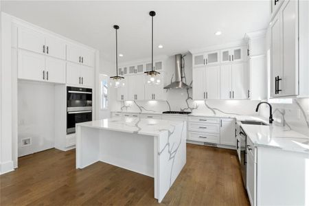 New construction Single-Family house 3985 Clifton Hill Ct, Cumming, GA 30040 - image