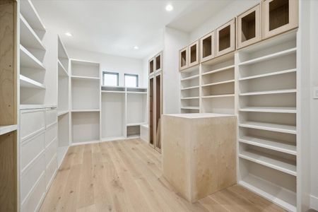 New construction Single-Family house 2102 Tangley St, Houston, TX 77005 - image 11