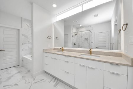 New construction Single-Family house 3003A Ventas Dr, Houston, TX 77047 - image 17