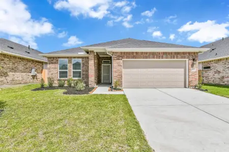 New construction Single-Family house 3015 King Oaks St, Baytown, TX 77251 - image