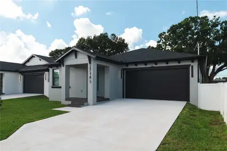 New construction Single-Family house 2714 W 1/2 Tampa Bay Blvd, Tampa, FL 33607 - image