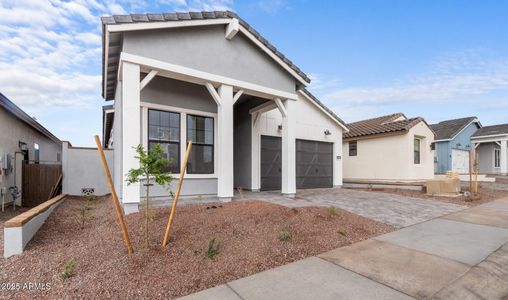 New construction Single-Family house 4412 N 203Rd Dr, Buckeye, AZ 85396 Bernstein- photo 0