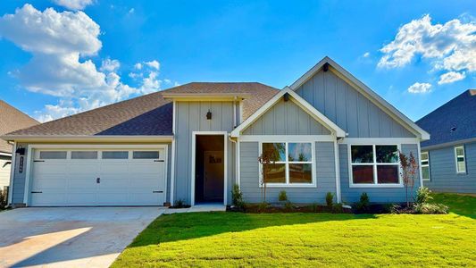 New construction Single-Family house 4218 Cornerstone Cir, Granbury, TX 76048 - image