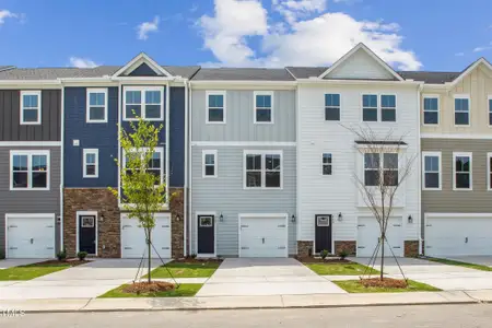 New construction Townhouse house 751 Parc Townes Dr, Unit 5, Wendell, NC 27591 null- photo 0