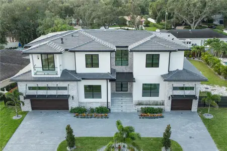 New construction Single-Family house 944 31St Ter Ne, St. Petersburg, FL 33704 - image