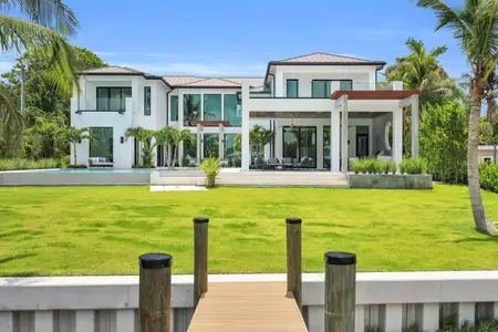 New construction Single-Family house 19175 W Riverside Dr, Tequesta, FL 33469 - image