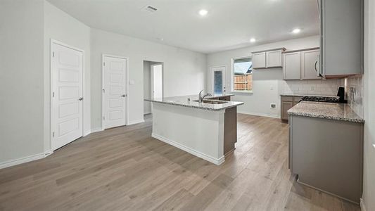 New construction Single-Family house 1300 Crookpost Dr, Princeton, TX 75407 plan Republic - image