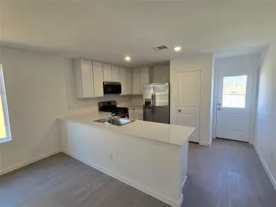 New construction Single-Family house 5607 Canary Terrace Ct, Baytown, TX 77521 Idlewood- photo 0