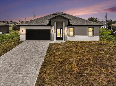 New construction Single-Family house 1727 Ne 12Th Ter, Cape Coral, FL 33909 - image