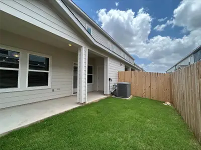 New construction Townhouse house 1850 Settlers Glen Dr, Unit 503, Round Rock, TX 78665 plan The McKinney (178) - image