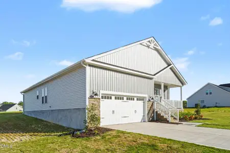 New construction Single-Family house 108 Tuskeegee Dr, Smithfield, NC 27577 - image
